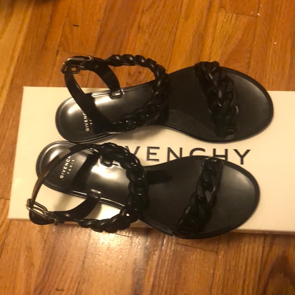 Givenchy Nea Chain Logo Jelly Sandal EU 36 (US 6) - Picture 3 of 7